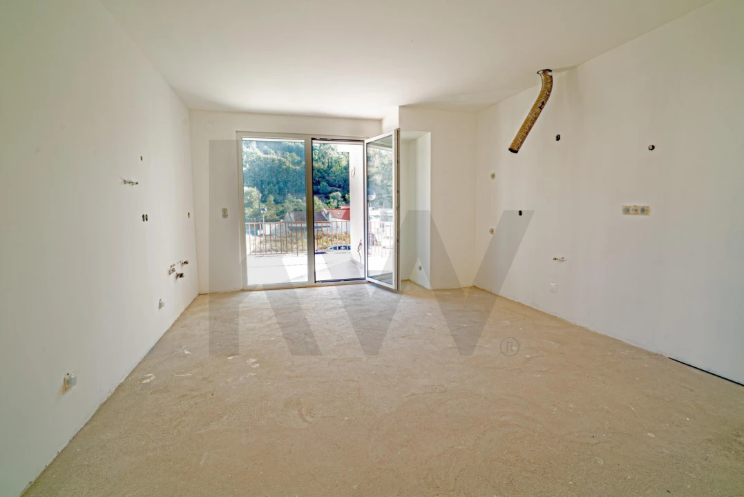 Moradia T4 para Venda em Lousa Foto 10