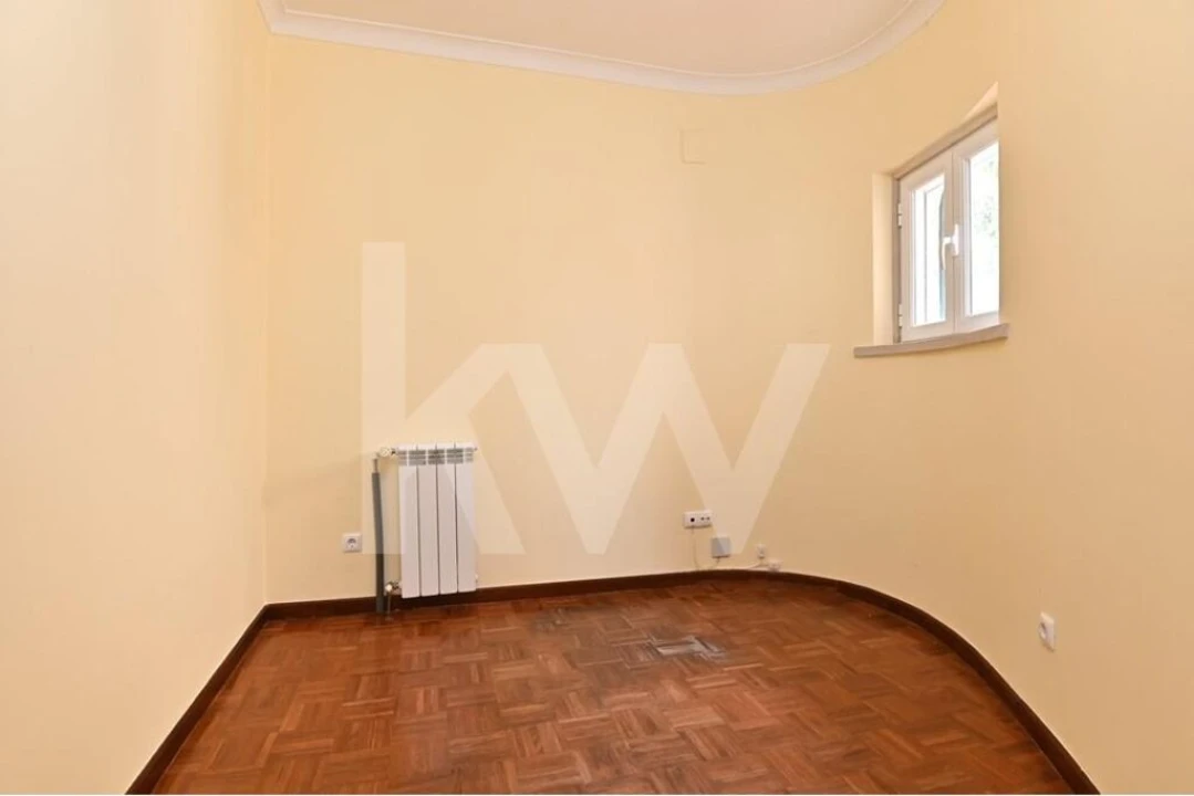 Moradia T6 para Venda em Alcabideche Foto 17