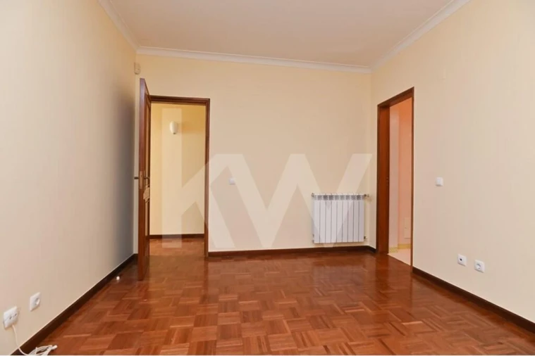 Moradia T6 para Venda em Alcabideche Foto 33