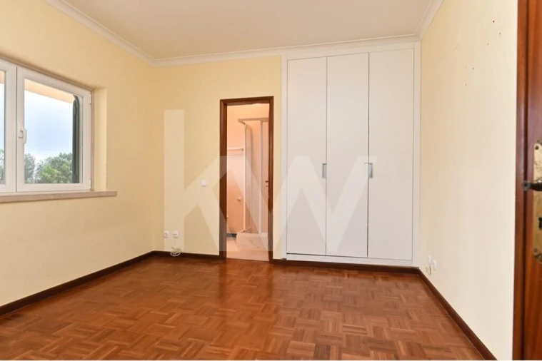 Moradia T6 para Venda em Alcabideche Foto 27