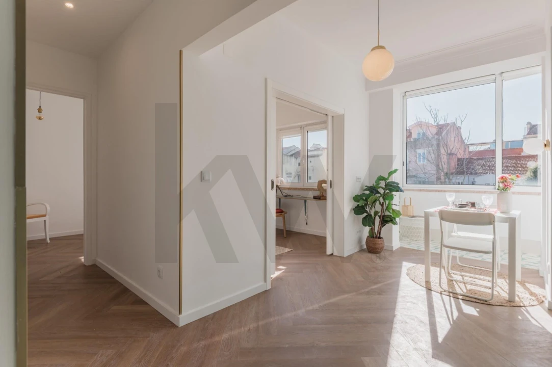 Apartamento T1 para Venda em São Vicente Foto 2