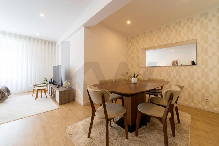 Apartamento T3 para Venda em Moscavide e Portela Foto 4