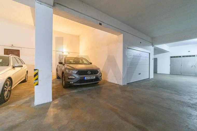 Apartamento T3 para Venda em Moscavide e Portela Foto 24