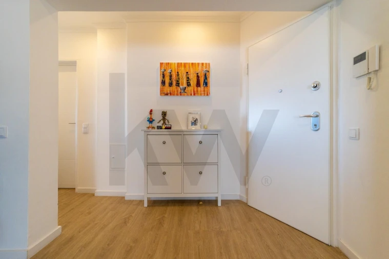 Apartamento T3 para Venda em Moscavide e Portela Foto 2