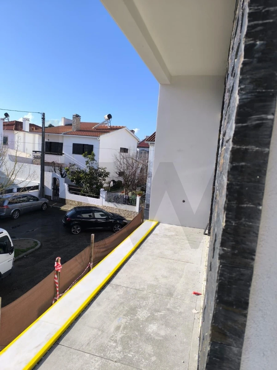 Moradia T4 para Venda em Amora Foto 5