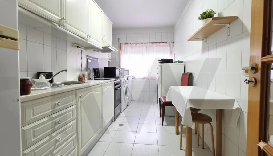 Apartamento T2 para Arrendamento em Mafamude e Vilar do Paraíso Foto 8