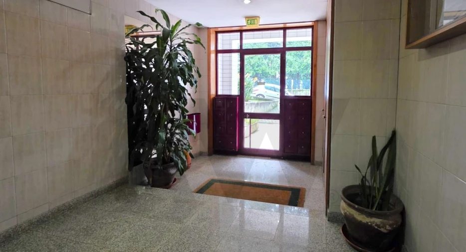 Apartamento T2 para Arrendamento em Mafamude e Vilar do Paraíso Foto 18