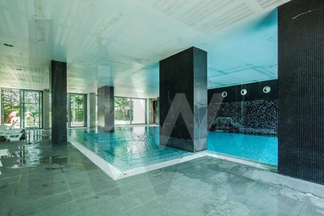 Apartamento T3 para Arrendamento em Alvalade Foto 27