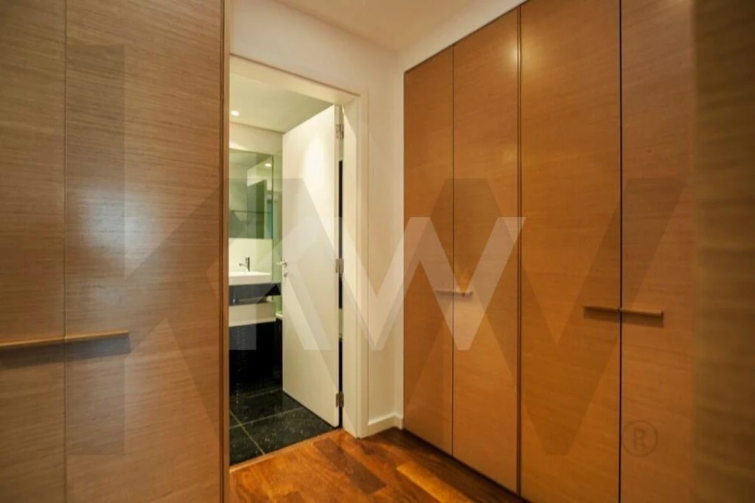 Apartamento T3 para Arrendamento em Alvalade Foto 11