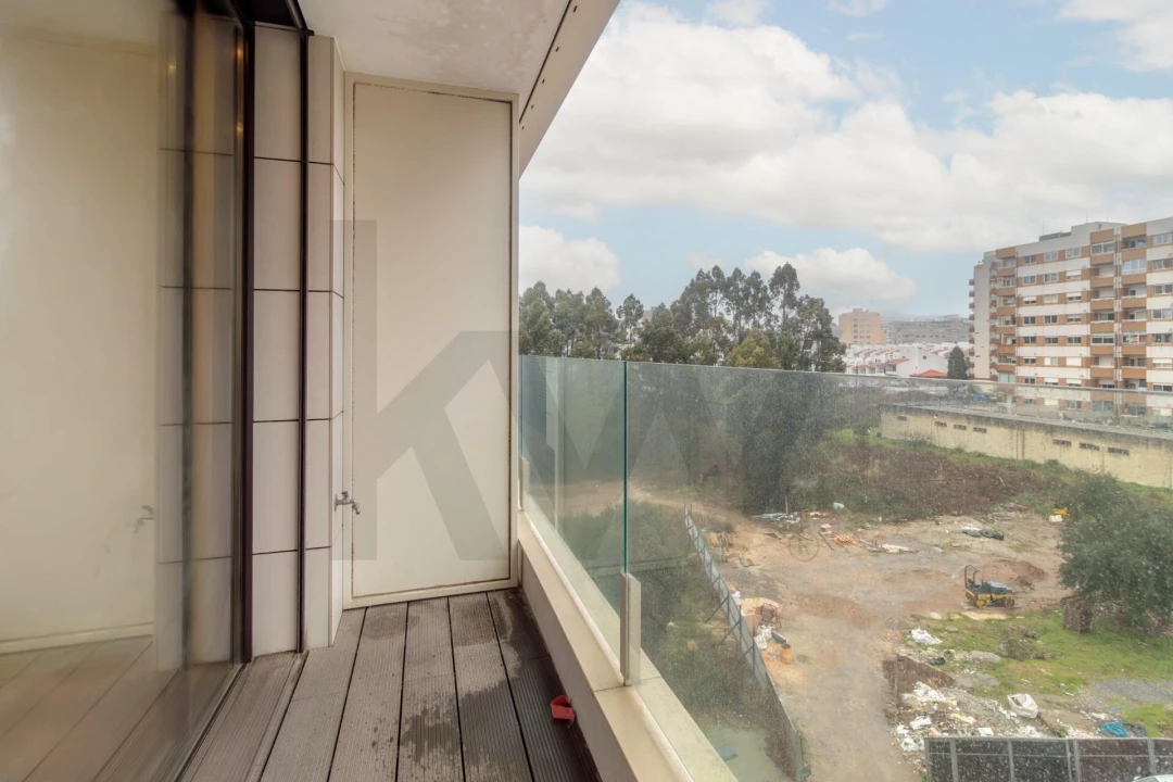 Apartamento T2 para Arrendamento em Mafamude e Vilar do Paraíso Foto 21