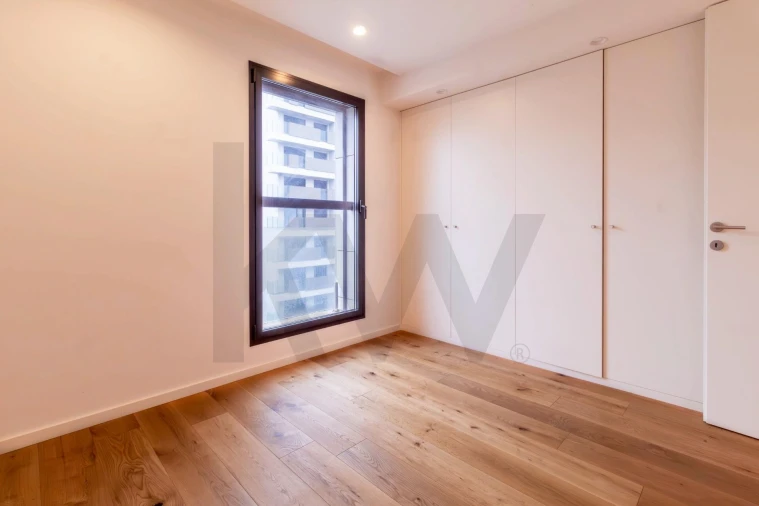 Apartamento T2 para Arrendamento em Mafamude e Vilar do Paraíso Foto 23
