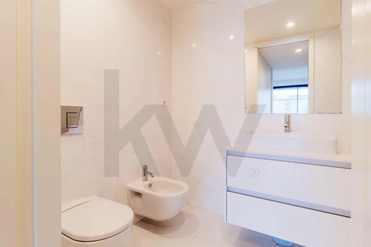 Apartamento T2 para Arrendamento em Mafamude e Vilar do Paraíso Foto 14