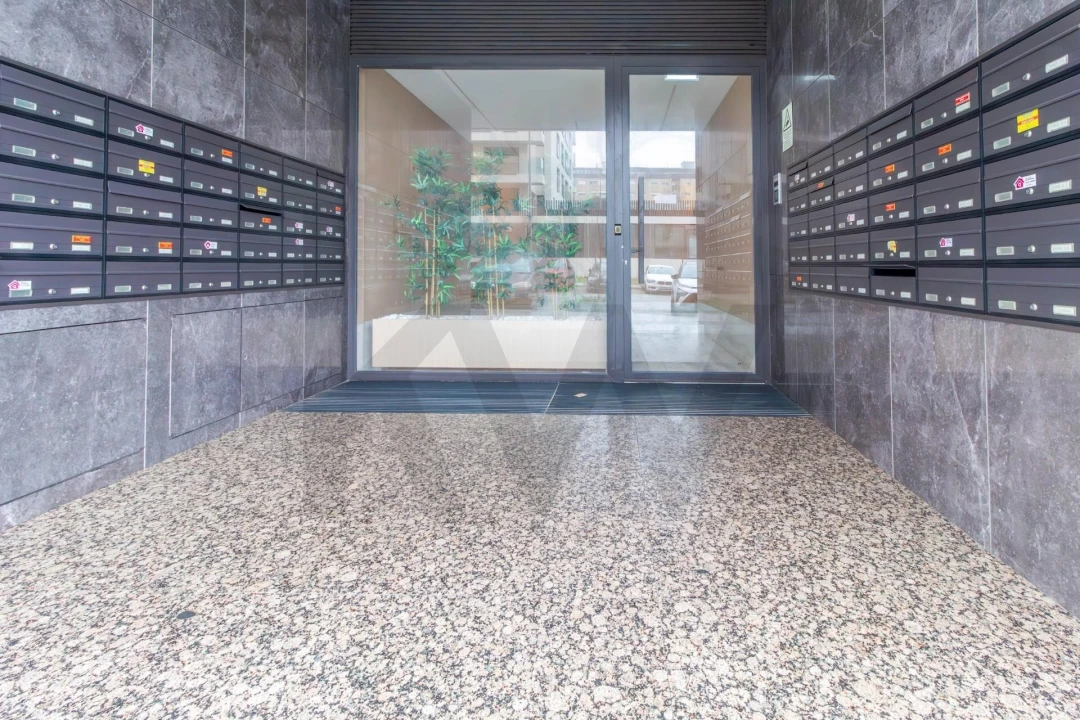 Apartamento T2 para Arrendamento em Mafamude e Vilar do Paraíso Foto 2