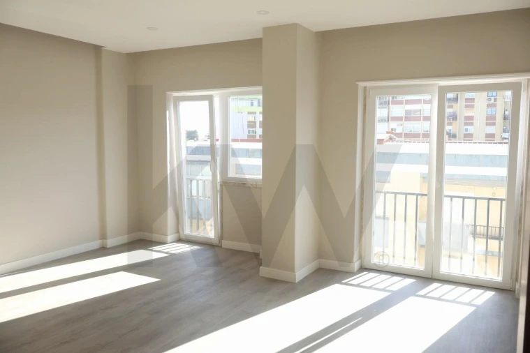 Apartamento T3 para Venda em União das Freguesias de Setúbal Foto 1