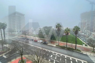 Apartamento T2 para Arrendamento em Olivais