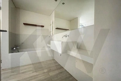 Apartamento T2 para Arrendamento em Olivais