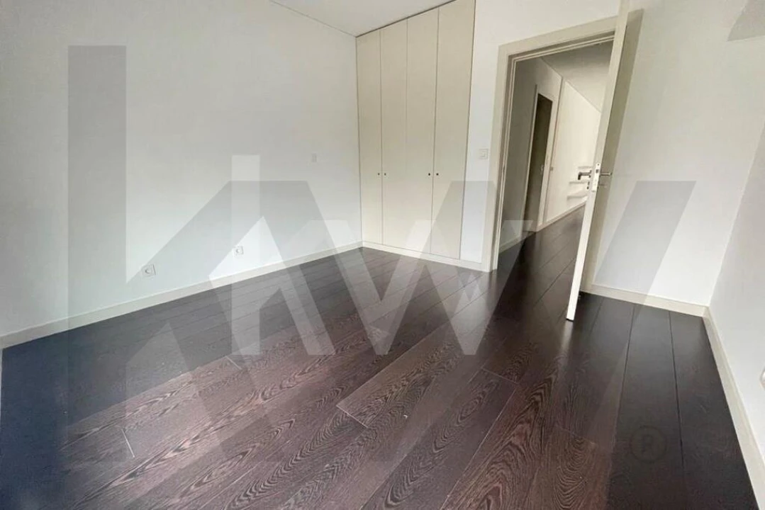 Apartamento T2 para Arrendamento em Olivais Foto 11