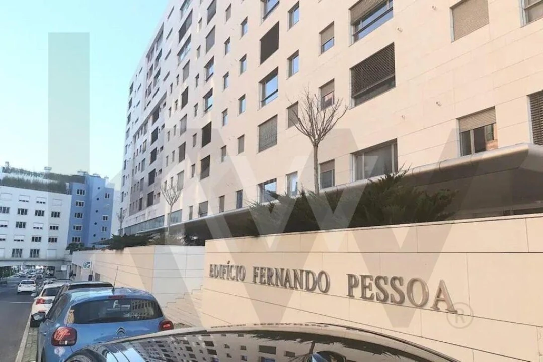Apartamento T2 para Arrendamento em Olivais Foto 1