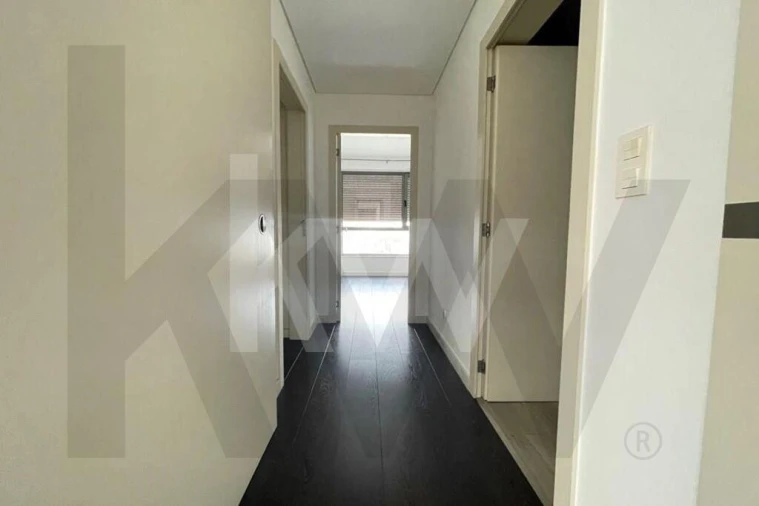 Apartamento T2 para Arrendamento em Olivais Foto 9