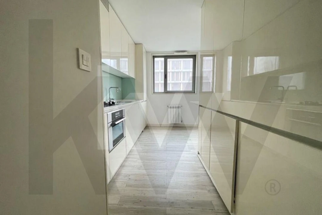 Apartamento T2 para Arrendamento em Olivais Foto 5