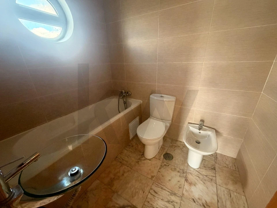 Moradia T3 para Arrendamento em Quinta do Anjo Foto 15