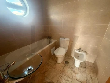 Moradia T3 para Arrendamento em Quinta do Anjo