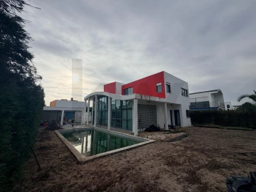 Moradia T3 para Arrendamento em Quinta do Anjo