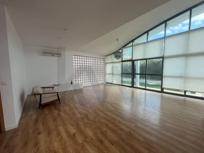 Moradia T3 para Arrendamento em Quinta do Anjo Foto 4