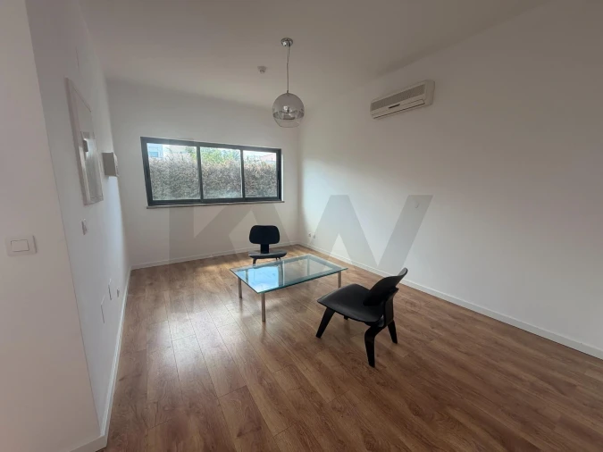 Moradia T3 para Arrendamento em Quinta do Anjo Foto 9