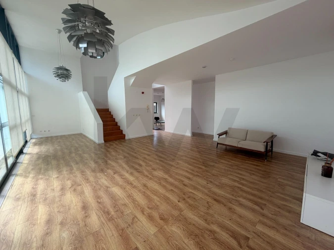 Moradia T3 para Arrendamento em Quinta do Anjo Foto 5