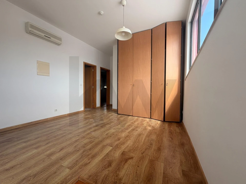 Moradia T3 para Arrendamento em Quinta do Anjo Foto 12