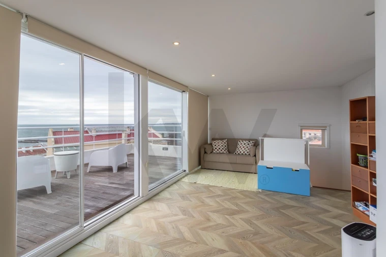 Moradia T4 para Venda em Algés, Linda-A-Velha e Cruz Quebrada-Dafundo Foto 37