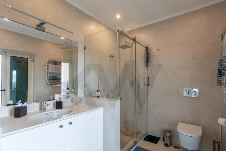 Moradia T4 para Venda em Algés, Linda-A-Velha e Cruz Quebrada-Dafundo Foto 32