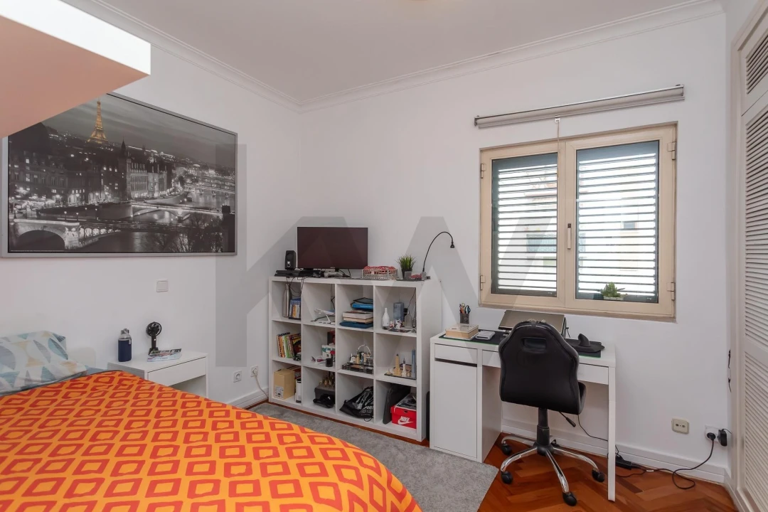 Moradia T4 para Venda em Algés, Linda-A-Velha e Cruz Quebrada-Dafundo Foto 24