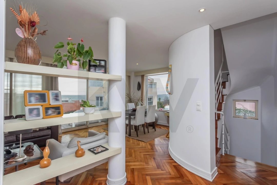 Moradia T4 para Venda em Algés, Linda-A-Velha e Cruz Quebrada-Dafundo Foto 7