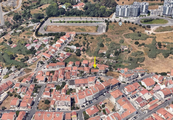 Moradia T4 para Venda em Póvoa de Santo Adrião e Olival Basto Foto 4