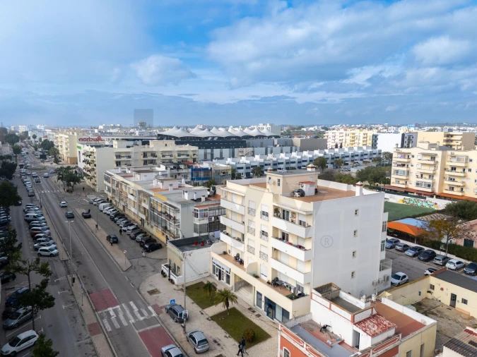 Apartamento T3 para Venda em Quelfes Foto 20
