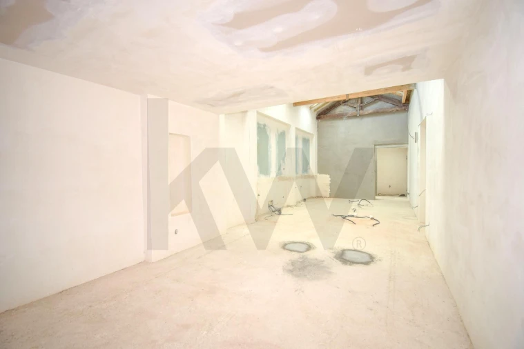 Apartamento T2 para Venda em Beato Foto 7