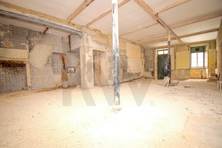 Apartamento T2 para Venda em Beato Foto 14