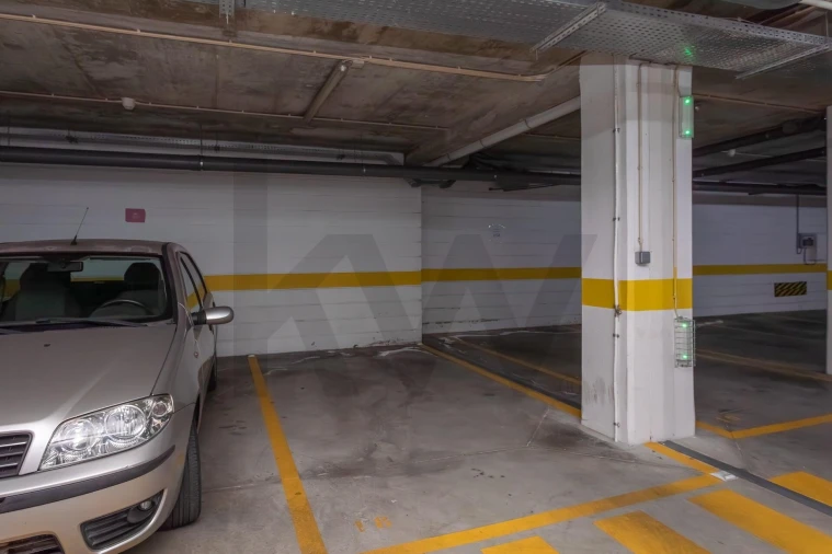 Negócio para Venda em Misericórdia Foto 2