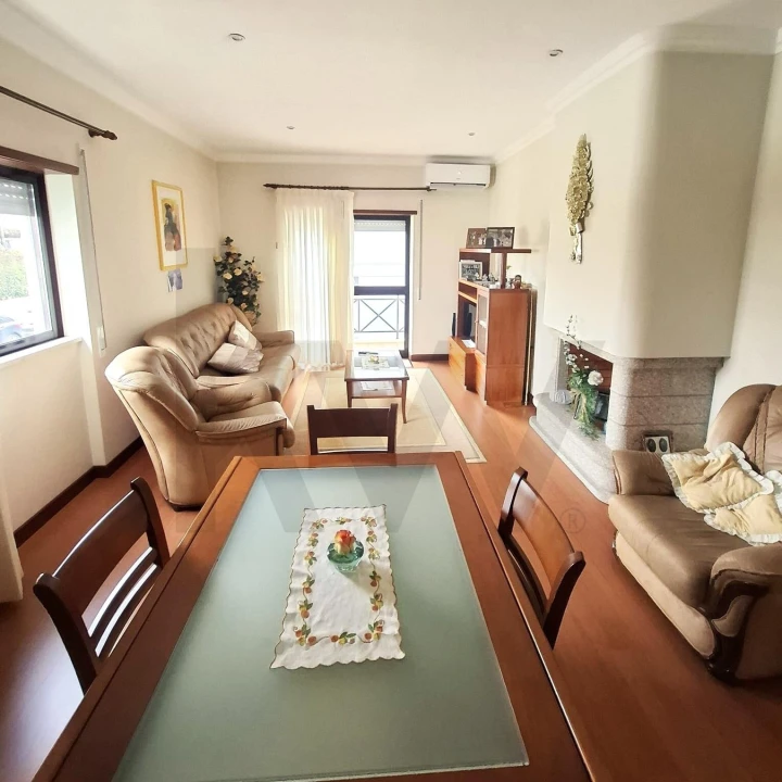 Apartamento T2 para Venda em Albergaria-A-Velha e Valmaior Foto 3