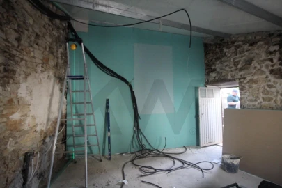 Moradia T2 para Venda em Almalagues