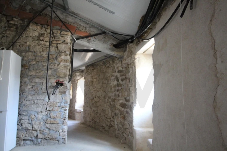 Moradia T2 para Venda em Almalagues Foto 8