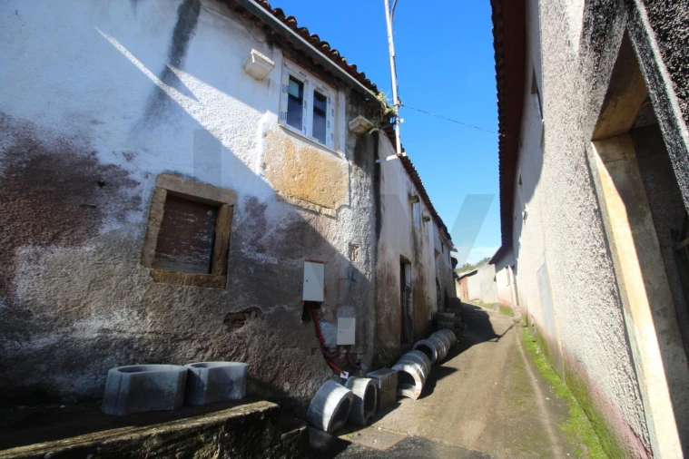 Moradia T2 para Venda em Almalagues Foto 2