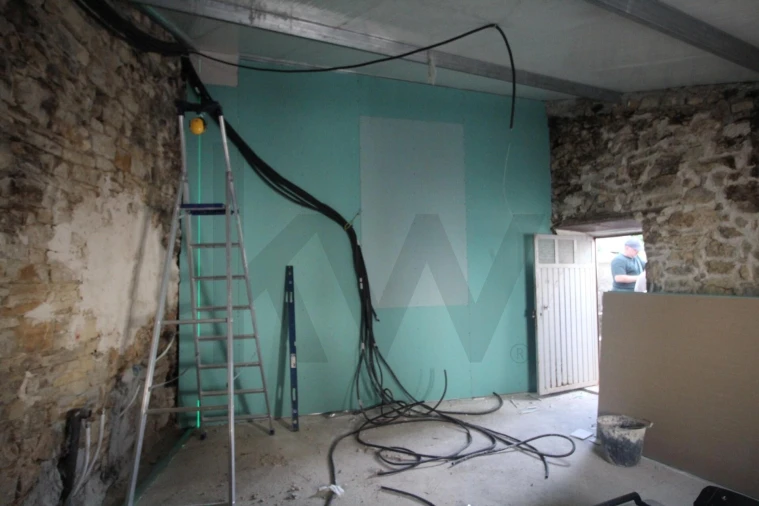 Moradia T2 para Venda em Almalagues Foto 10