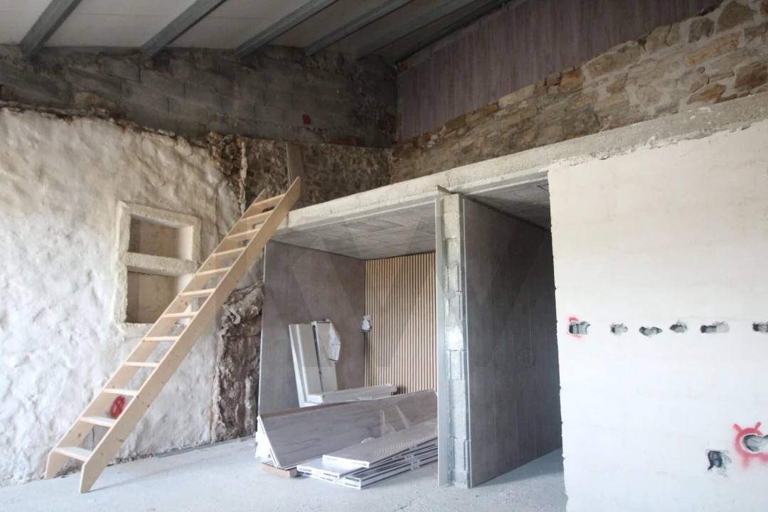 Moradia T2 para Venda em Almalagues Foto 5