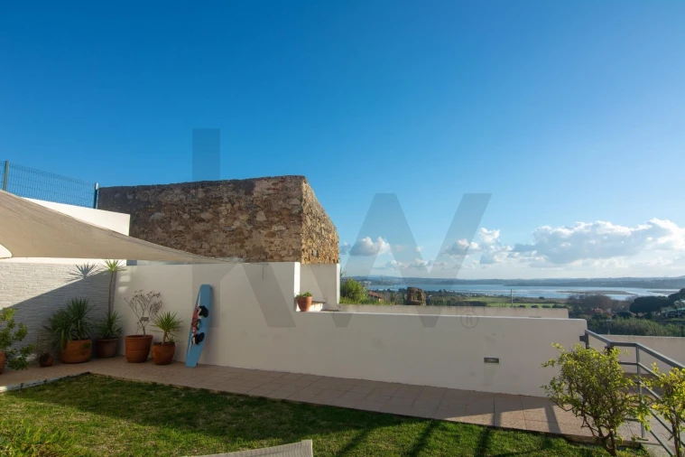 Moradia T3 para Venda em Foz do Arelho Foto 1