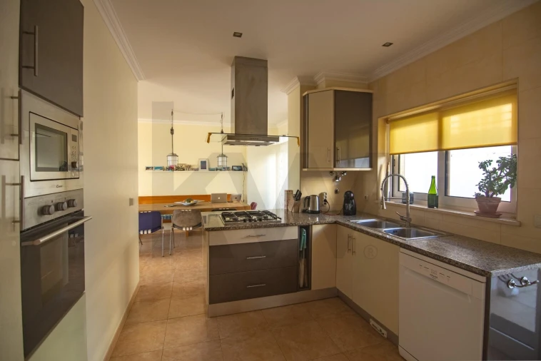 Moradia T3 para Venda em Foz do Arelho Foto 11