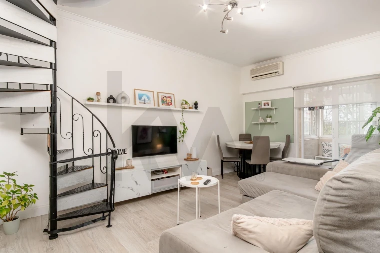 Apartamento T3 para Venda em Seixal, Arrentela e Aldeia de Paio Pires Foto 21