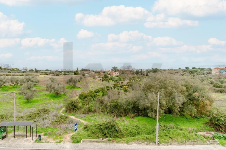 Apartamento T3 para Venda em Seixal, Arrentela e Aldeia de Paio Pires Foto 9